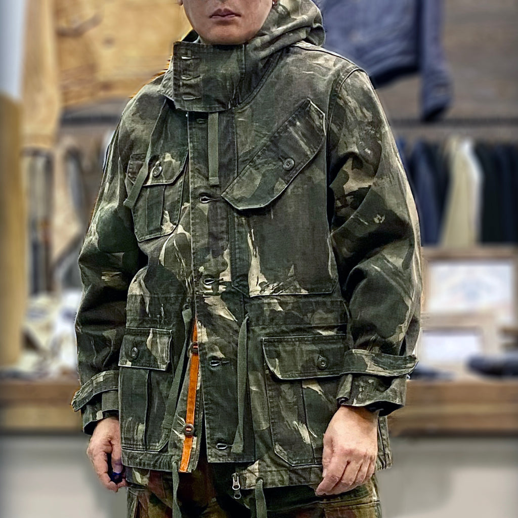 Bzen Mens Hooded 4 Pocket Canvas Camouflage Jacket Kalimantan Miner49er.Shop